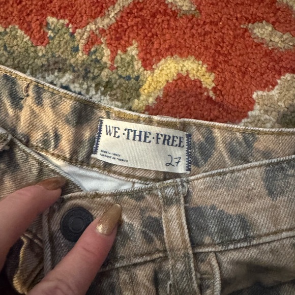 We The Free Good Luck barrel jeans - Picture 2 of 3